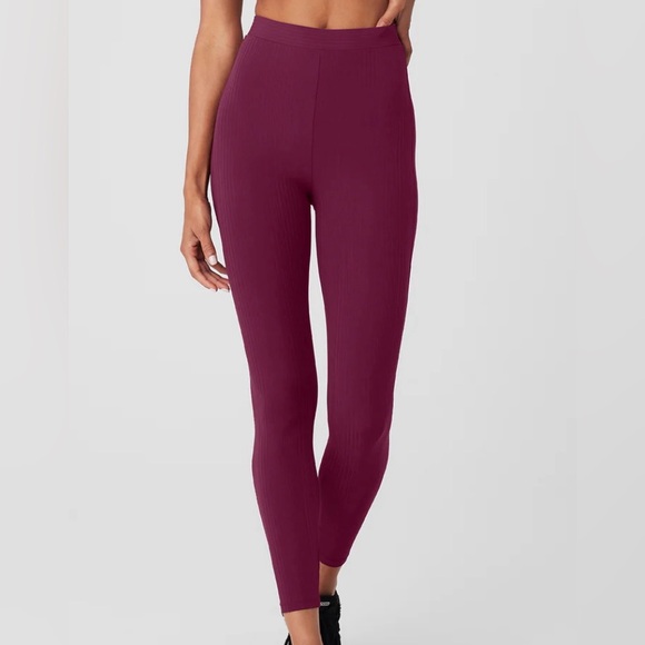 ALO Yoga Pants - ALO Yoga Wild Berry Leggings High Waist Stretch